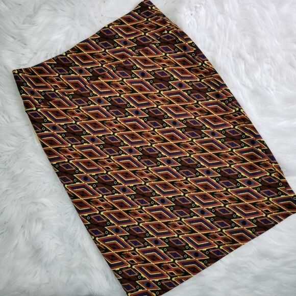 NWT Lularoe Geometric Print Cassie Pencil Skirt Size Large - Picture 6 of 6